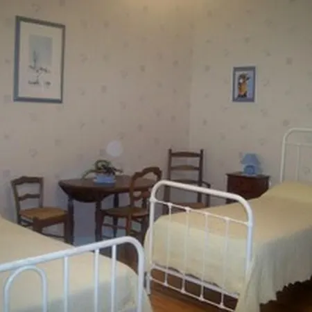 Le Vieux Pommier Bed & Breakfast *