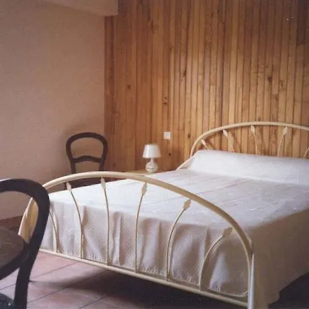 Le Vieux Pommier * Giat